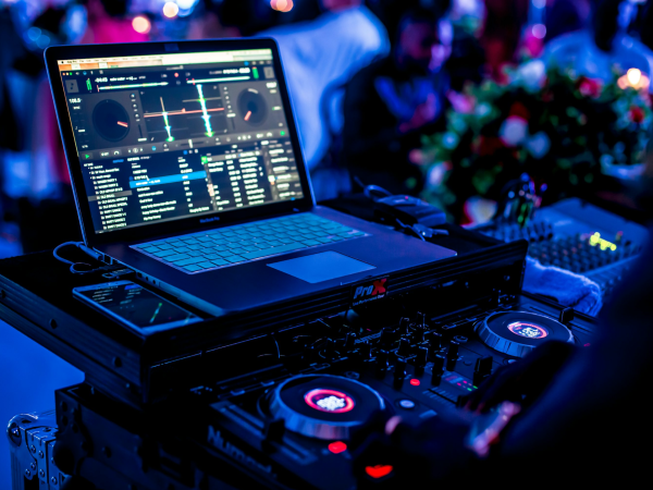 image_2025-12-09_145216269